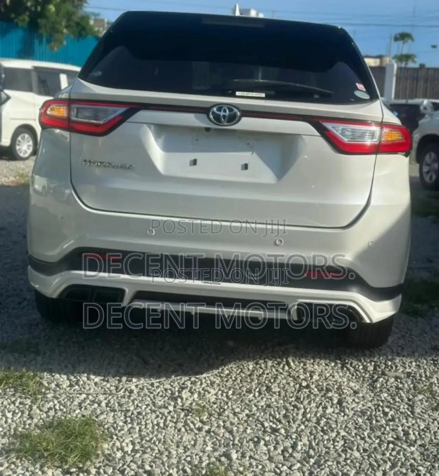 Toyota Harrier 2.0 Turbo 2018 White