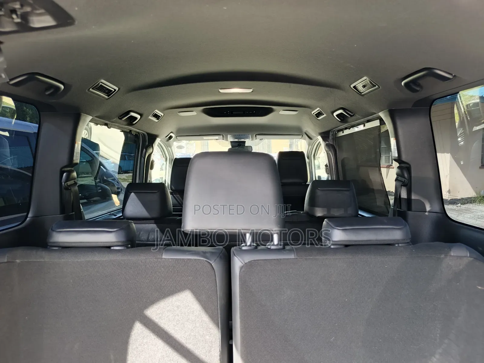 Toyota Noah 2.0 FWD (7 Seater) 2019 White