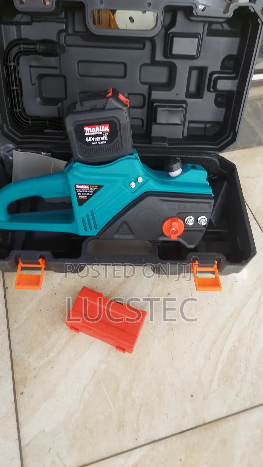 16" Cordless Chainsaw