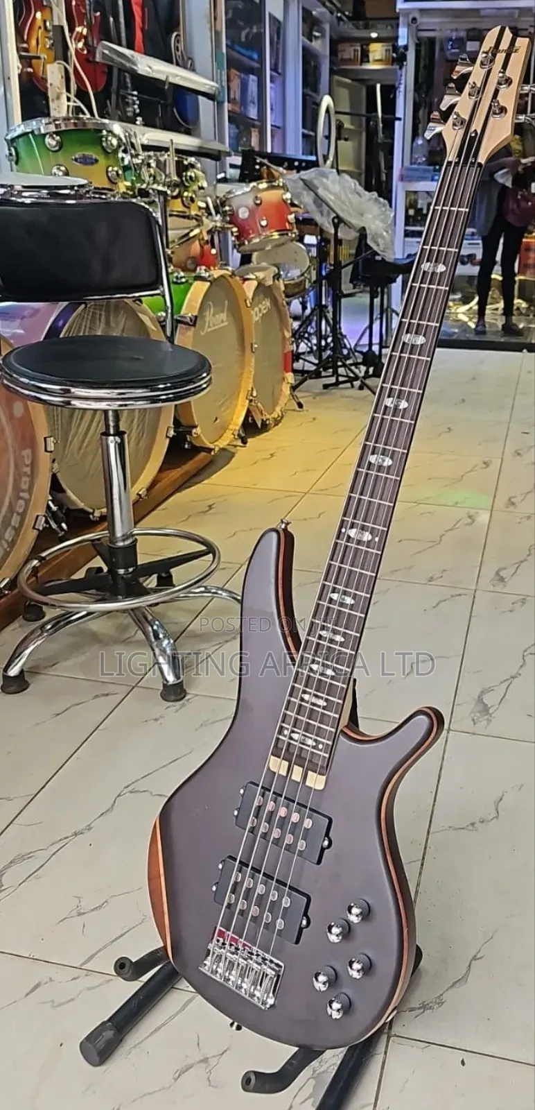 Complete 5 String Ibanez Sleek Bass Guitar Plus Free Stand