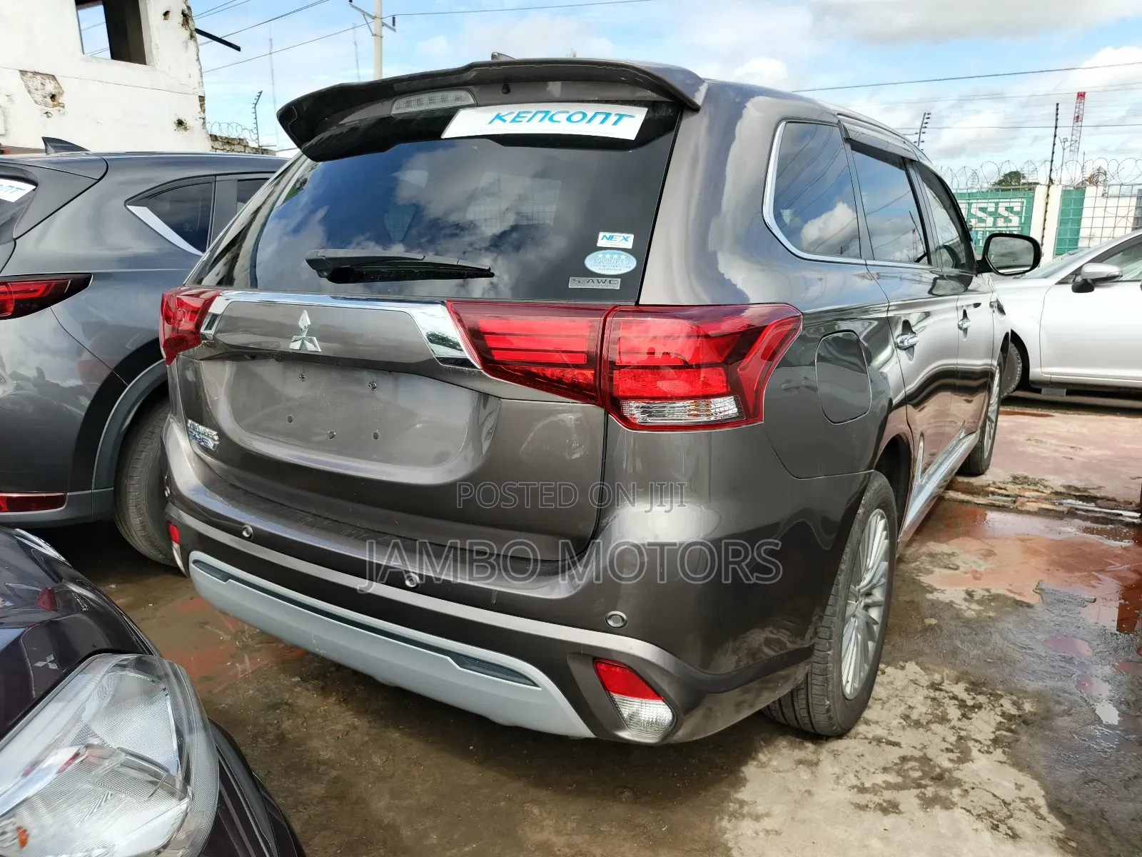 Mitsubishi Outlander 2.0 PHEV AWD 2018 Brown