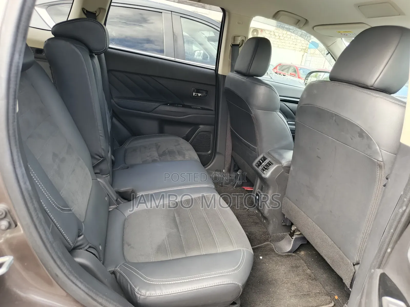 Mitsubishi Outlander 2.0 PHEV AWD 2018 Brown