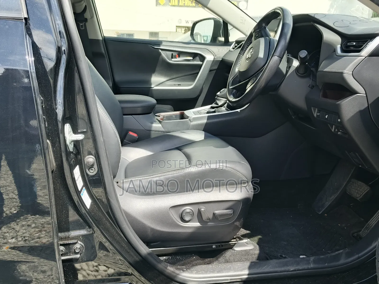 Toyota RAV4 Hybrid 2020 Black