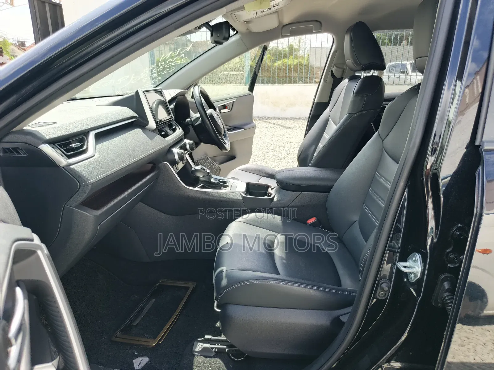 Toyota RAV4 Hybrid 2020 Black