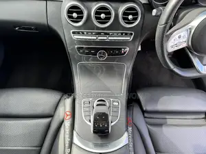 Mercedes-Benz C200 2019 Black