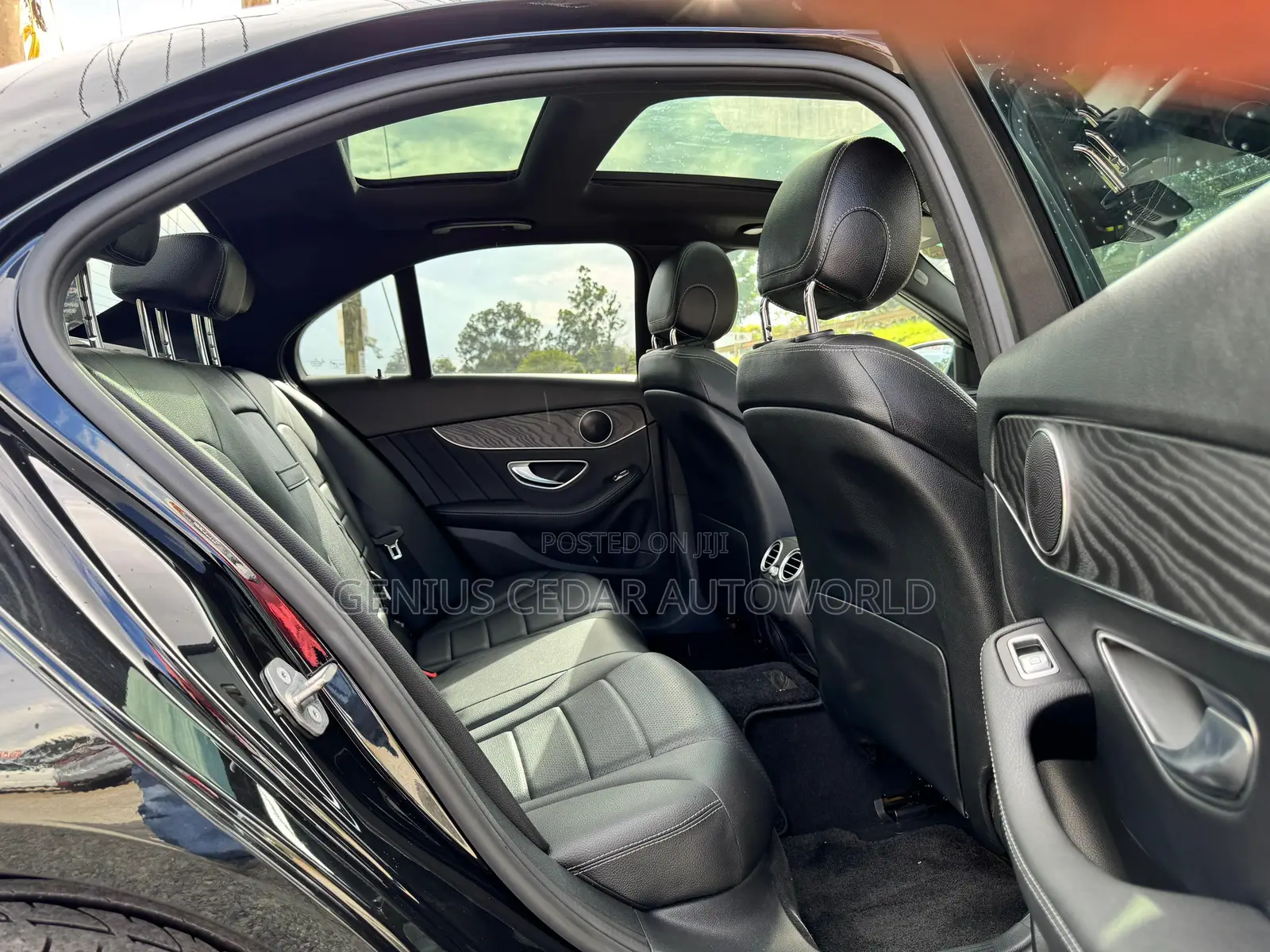 Mercedes-Benz C200 2019 Black