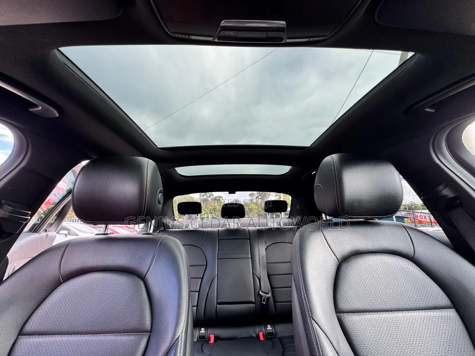 Mercedes-Benz C200 2019 Black