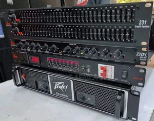 Peavey Cs4000 + Graphics Equalizer + Crossover + Power Seque