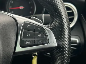 Mercedes-Benz GLC-Class 2017 Pearl