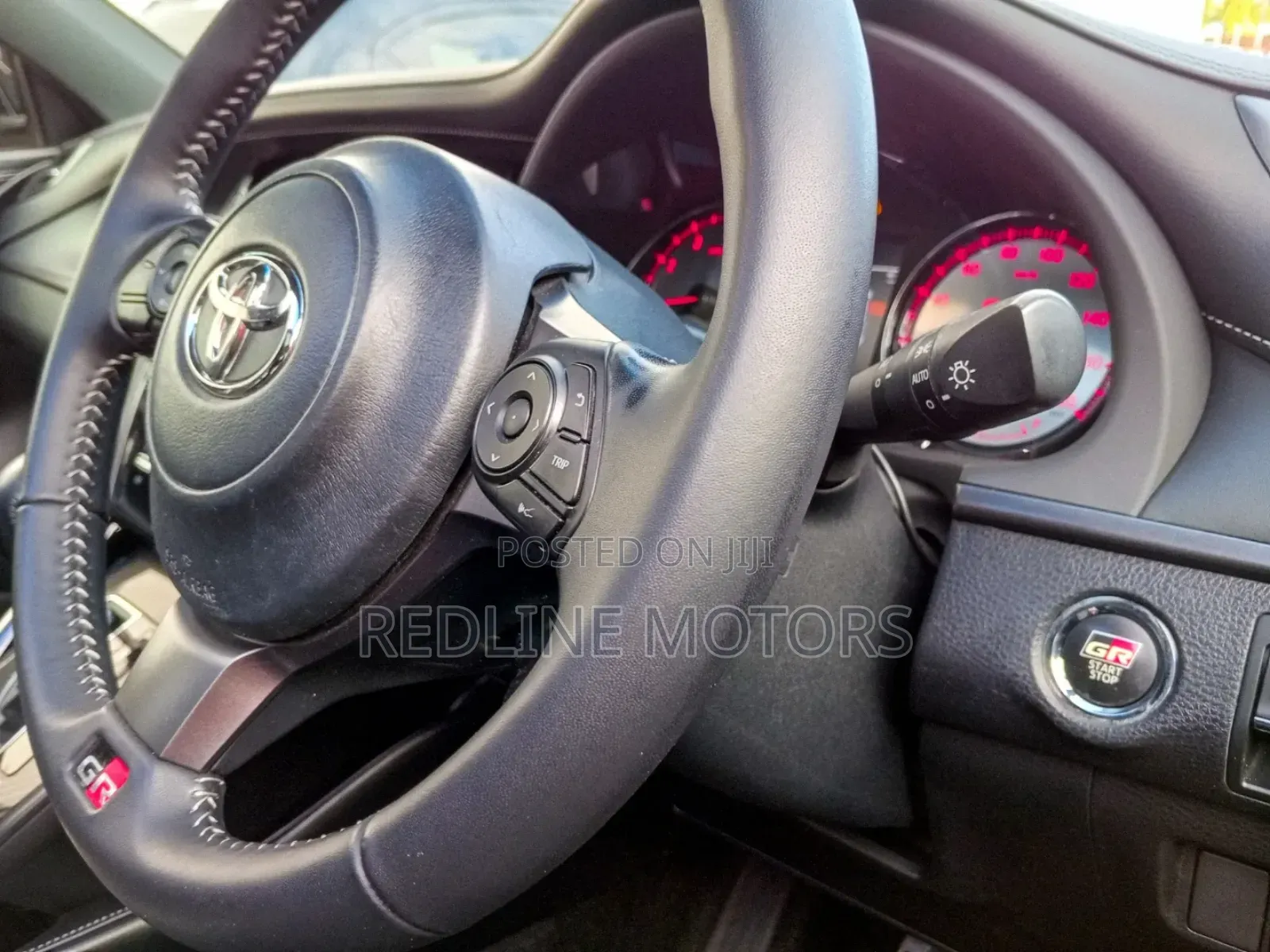 Toyota Harrier 2018 Red