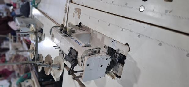 Flat Lock Flatlock Sewing Machine - main view