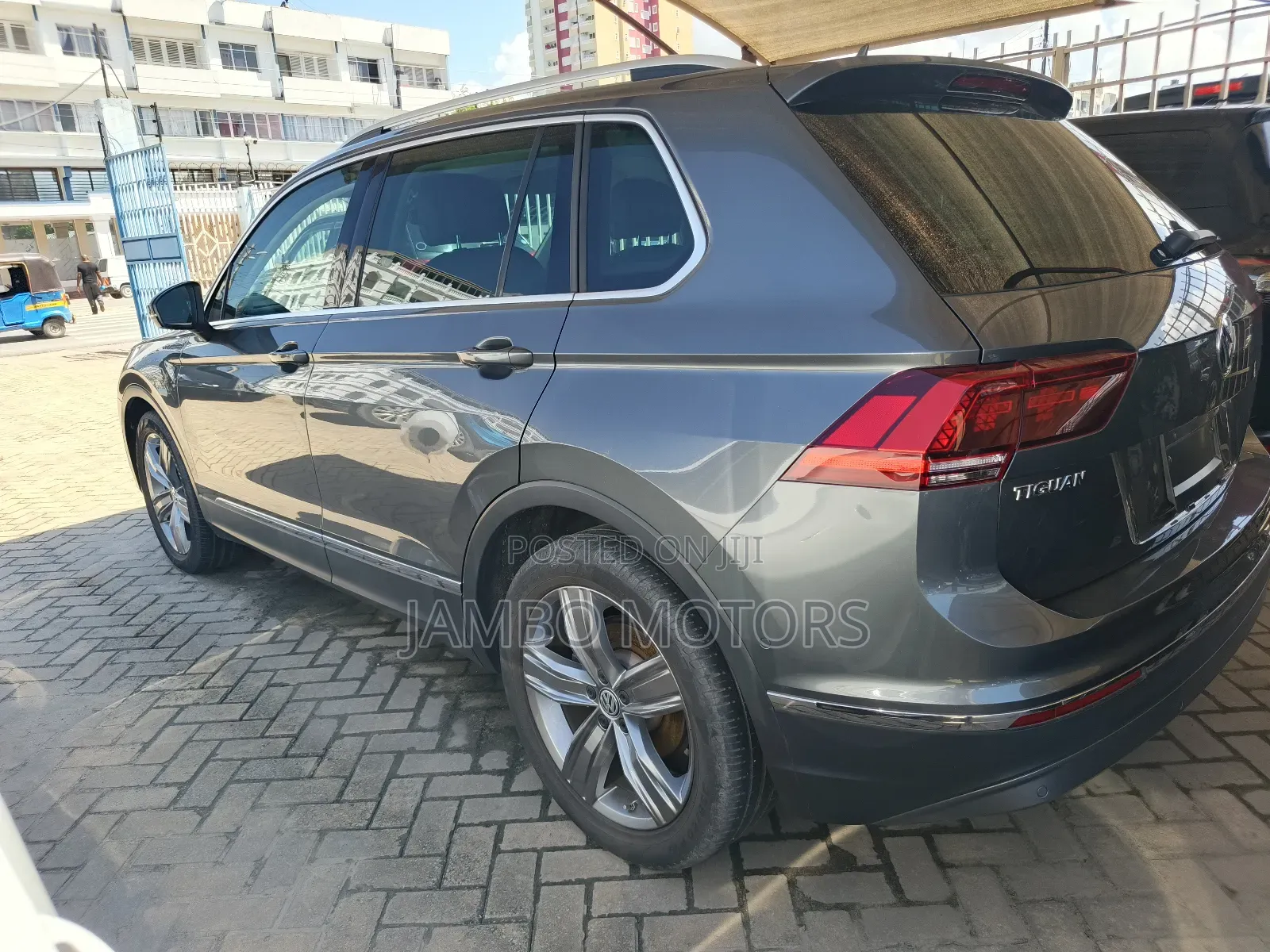Volkswagen Tiguan 2.0T SE AWD 4MOTION 2019 Gray