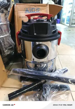 Wet and Dry Vacuum Machine