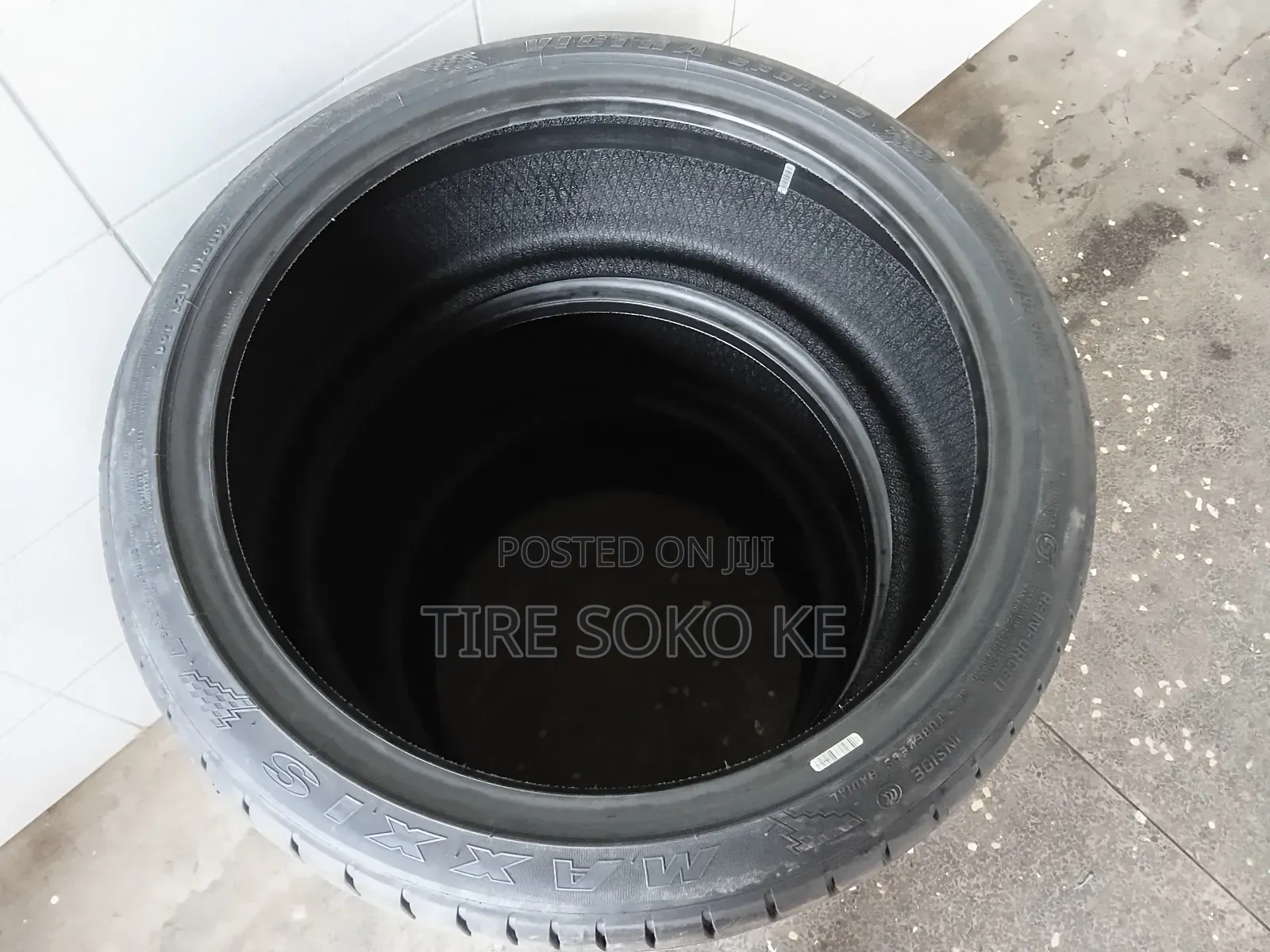 245/35r19 Maxxis Victra Sport Vs5