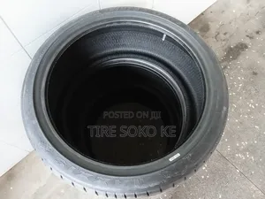 245/35r19 Maxxis Victra Sport Vs5