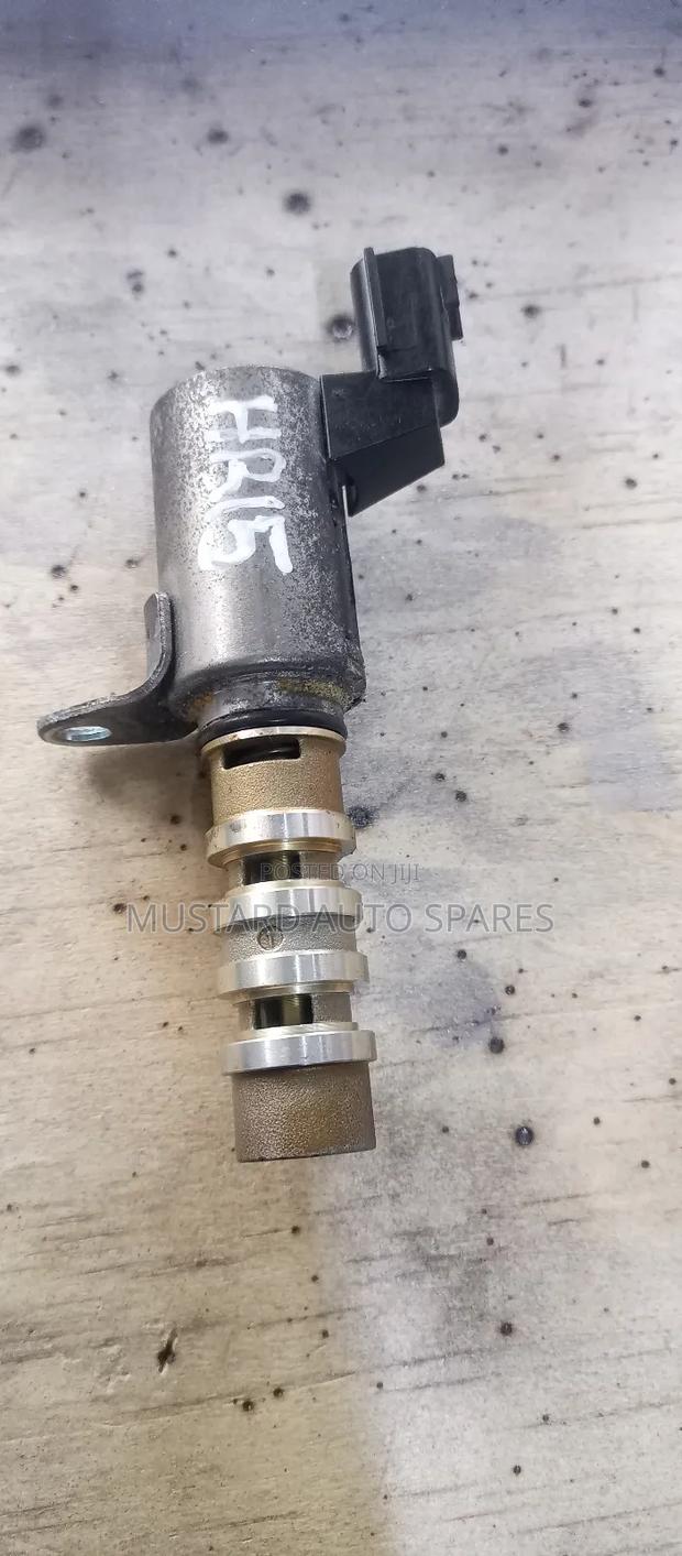 Hr 15 Vvti Sensor for Nissan Note, March, Wingroad Etc.