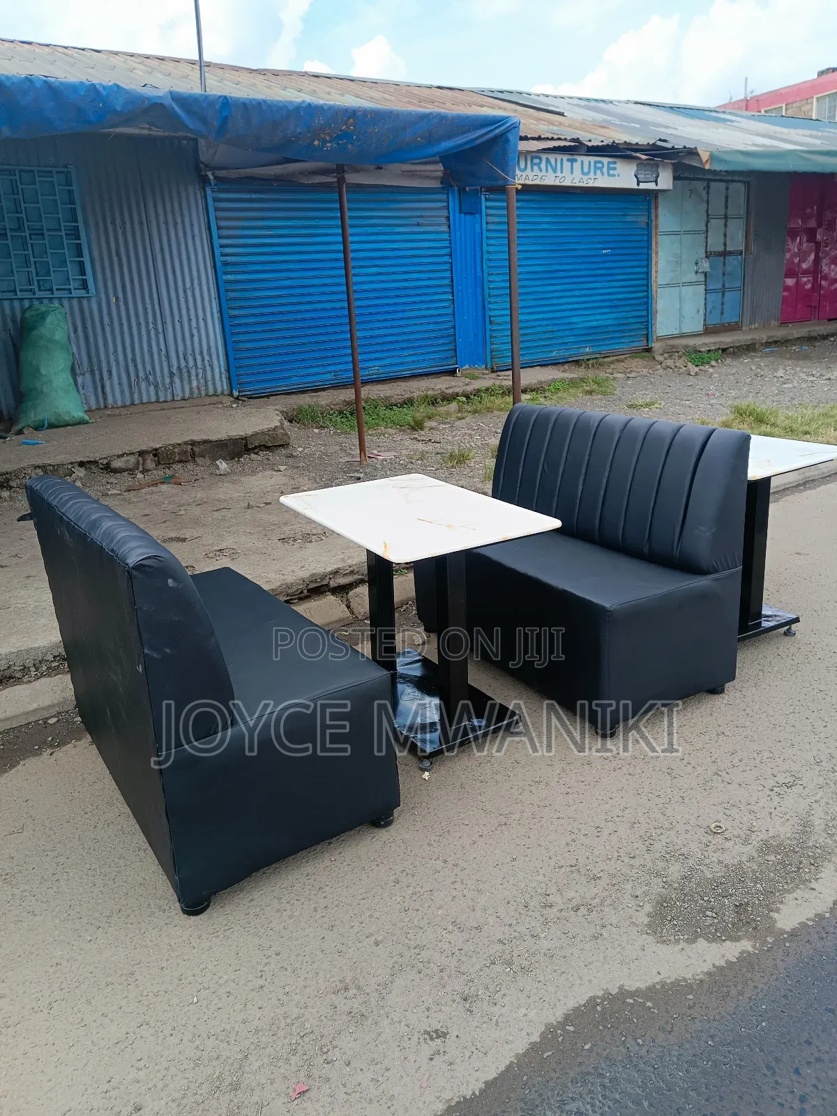 4 Seater Restaurant Couch and a Table 