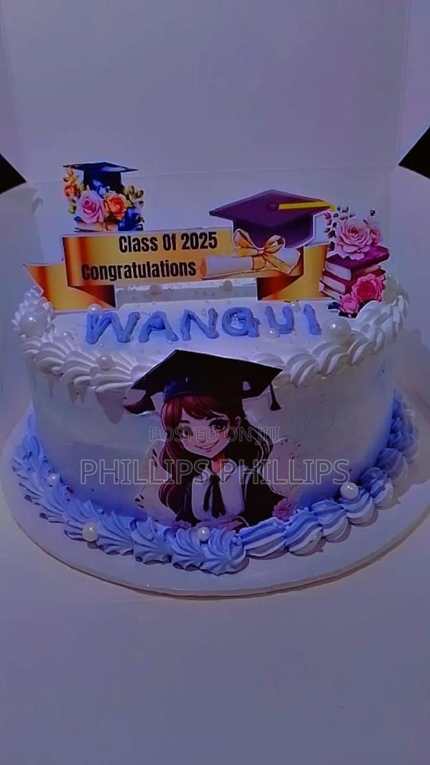 Themed Cakes 1kg - thumbnail 2