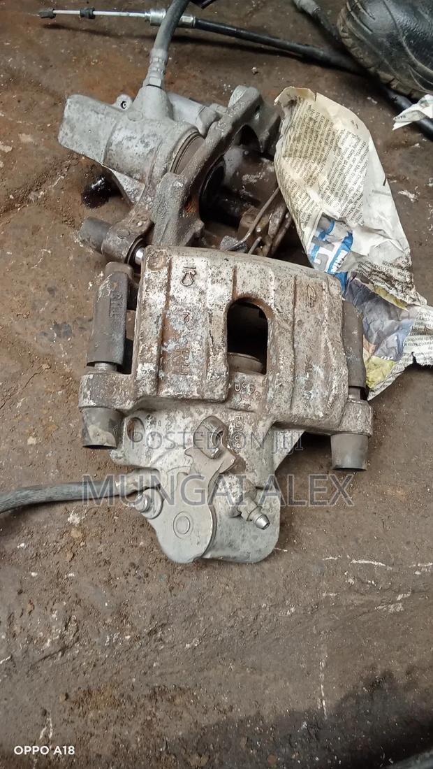 Mazda Axela Rear Caliper - thumbnail 3