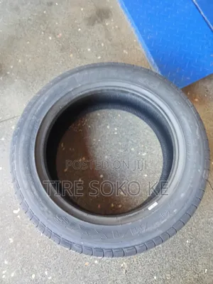 225/55 R17 Maxxis Victra Runflat M36+