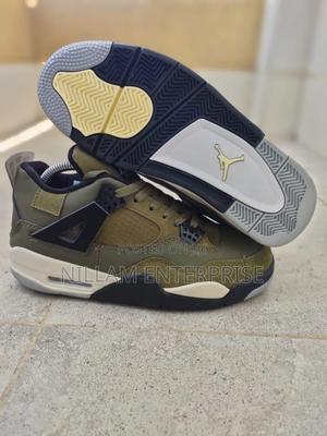 Jordan 4 Retro - thumbnail 2