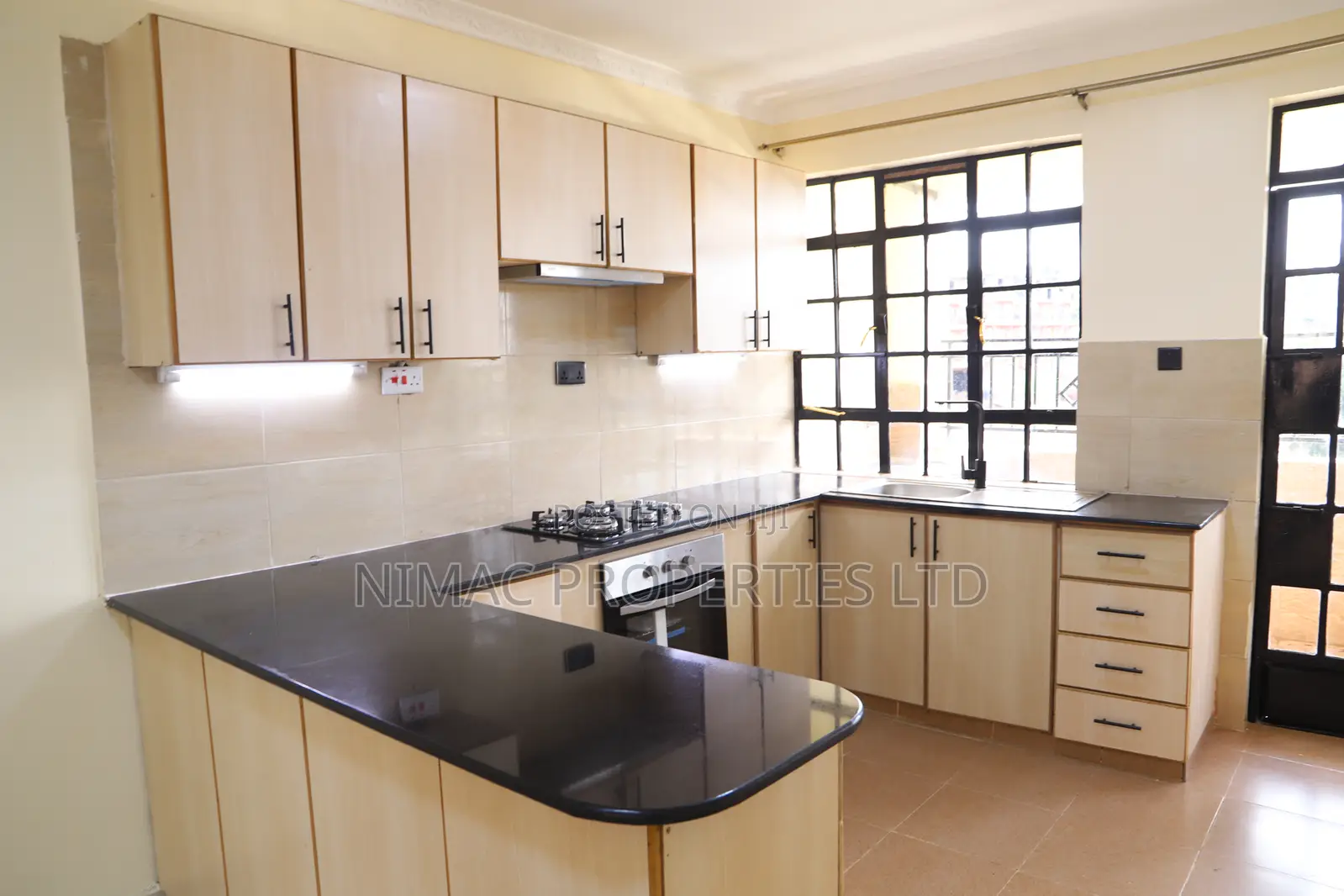 3bdrm Apartment in Ruaka for sale