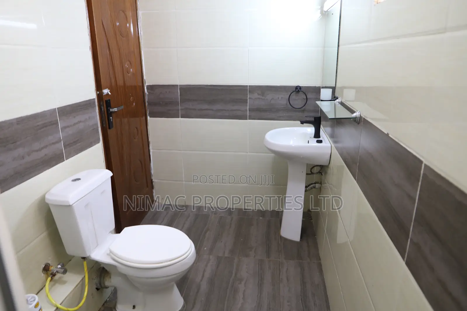 3bdrm Apartment in Ruaka for sale