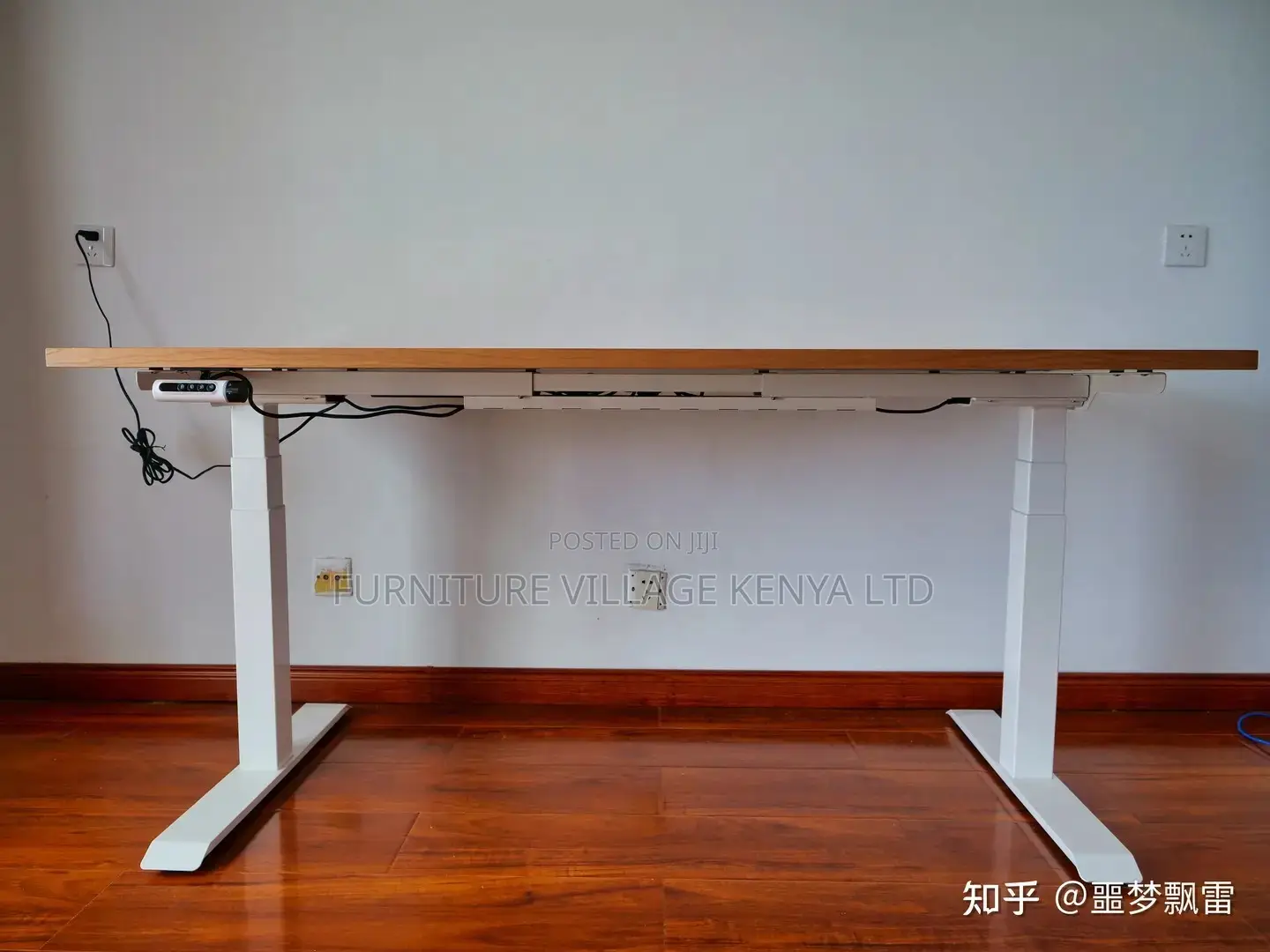 Office Desk: Executive Stylish Electric Office Desk-1600mm