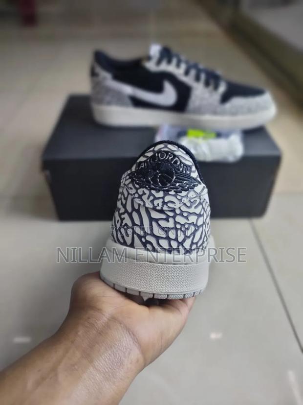 Jordan 1 Low X Black Cat - thumbnail 3