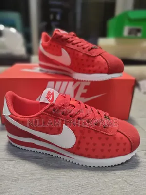 Nike Cortez X Valentine