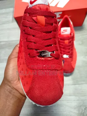 Nike Cortez X Valentine