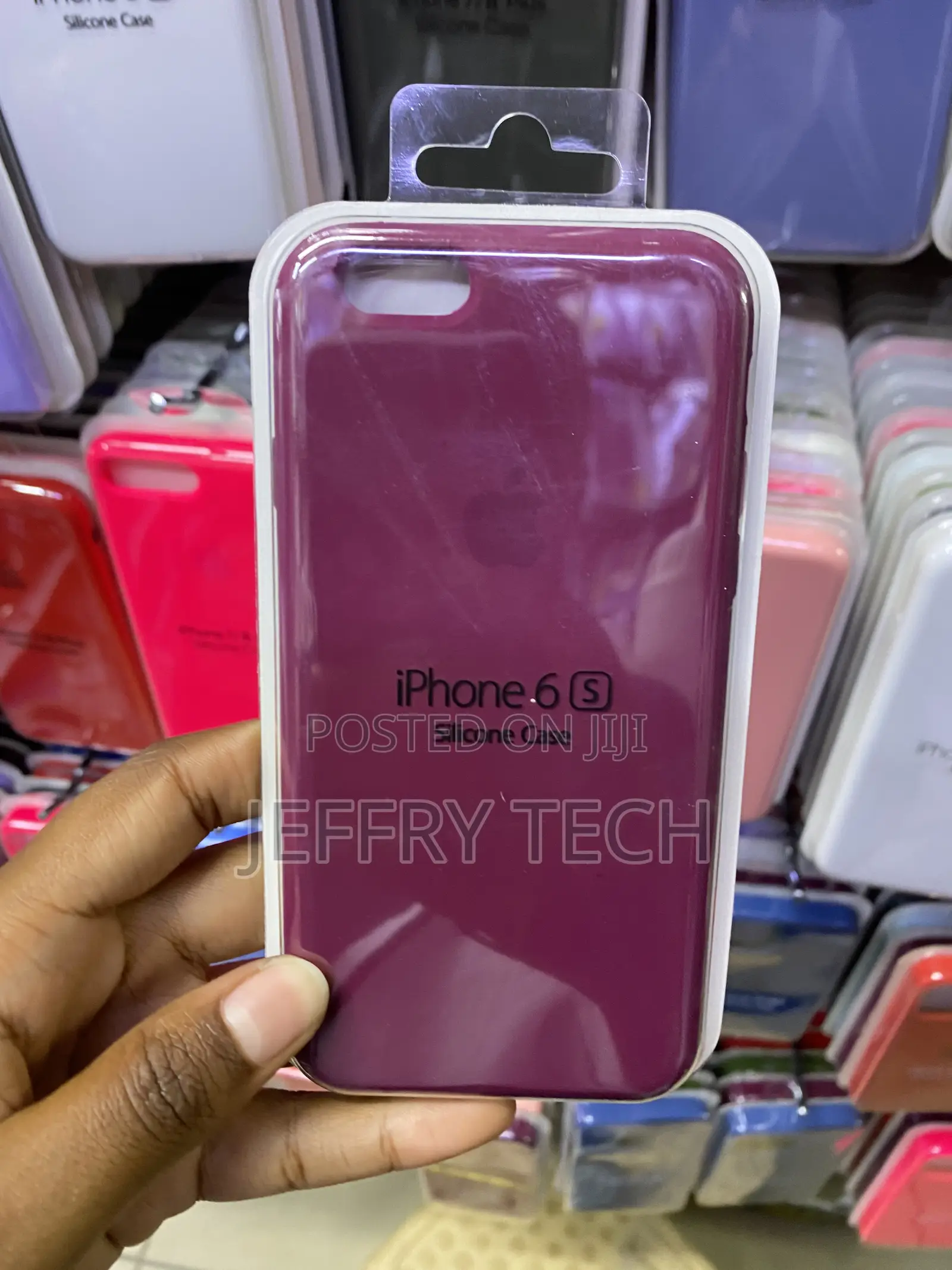 Vonzee Liquid Silicone Soft Cover for iPhone 6s-Burgundy