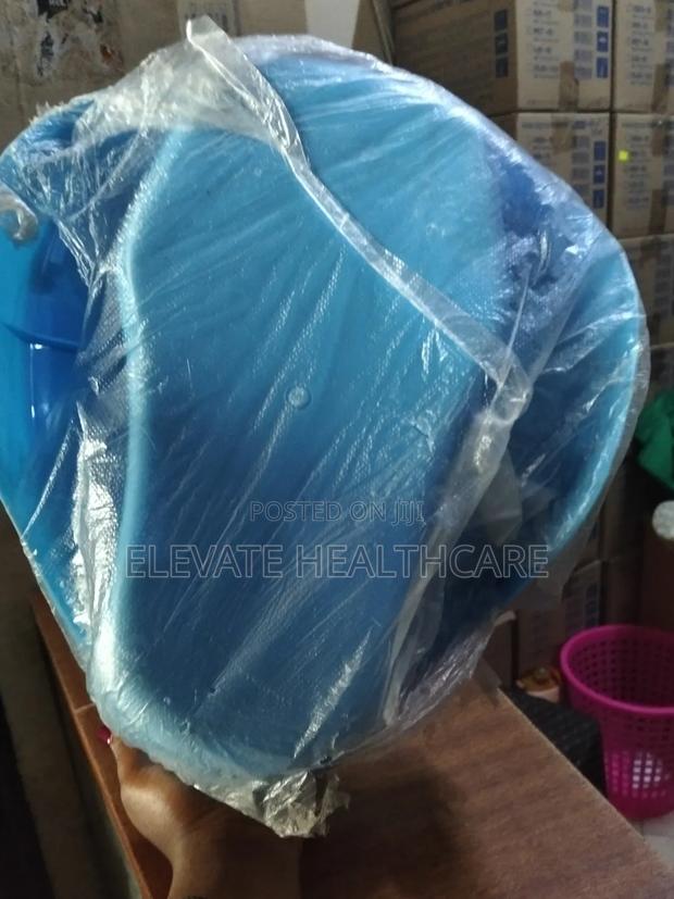 Plastic Bedpan - main view