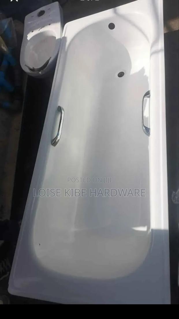 Bathtub X Uk Available - main view