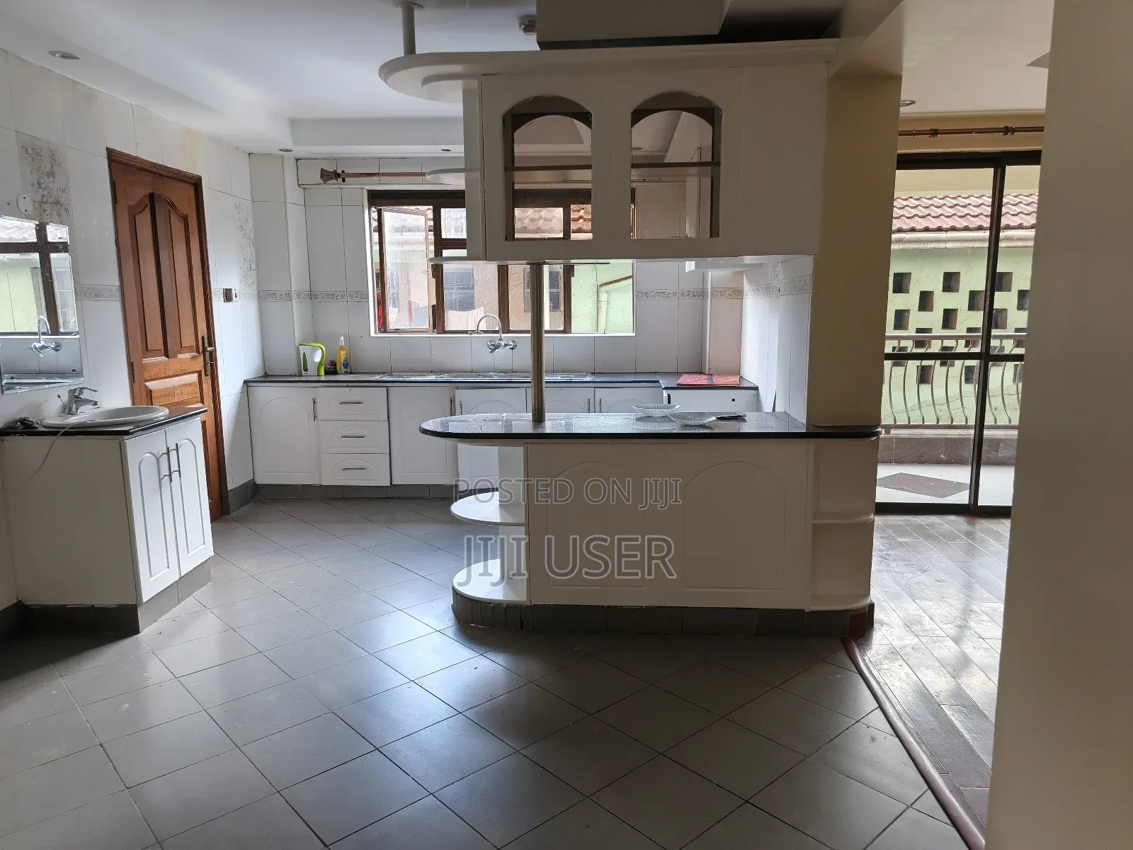 3bdrm Apartment in Westlands for rent