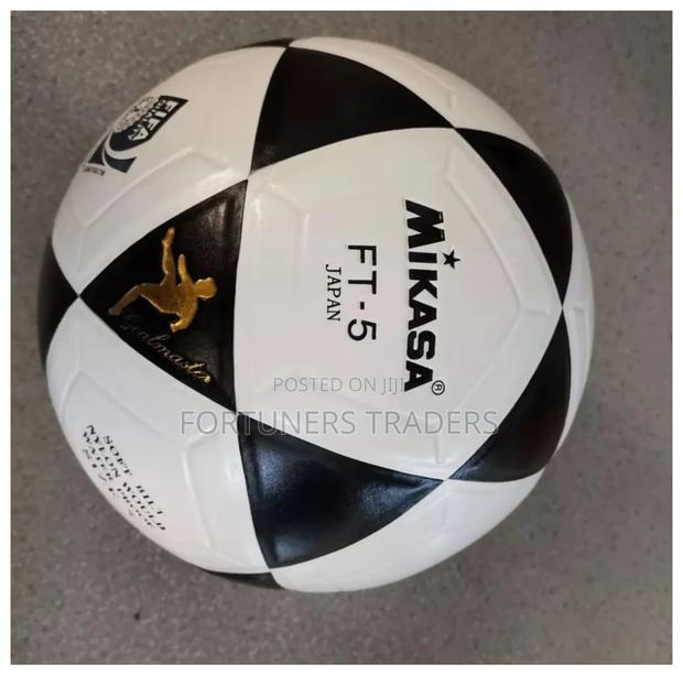 Football Mikasa Size 5