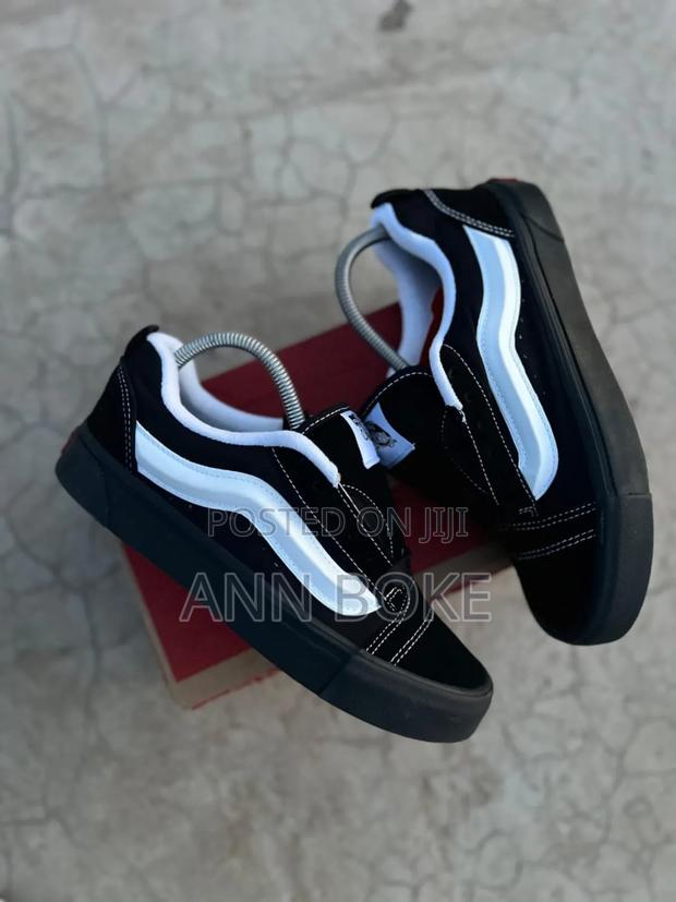 Knu Vans Sizes 39 - 43 - thumbnail 5