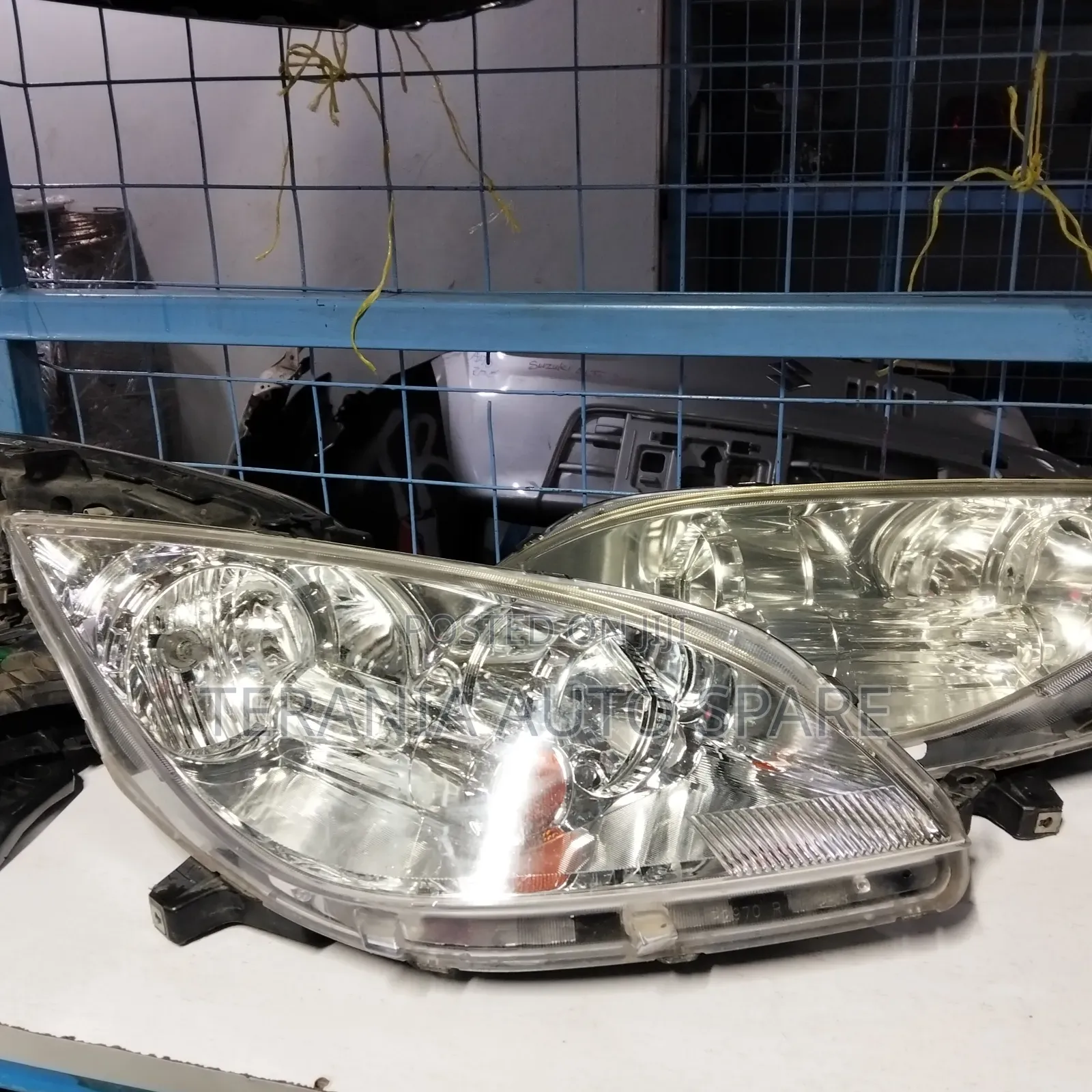Mitsubishi Colt Plus Headlight