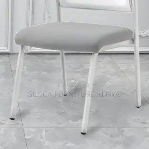 Office Chair: Breathable Air Grid Simple Mesh Black Chair