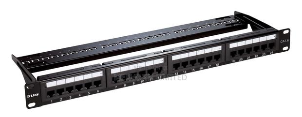 Premium 24-Port Patch Panel - main view