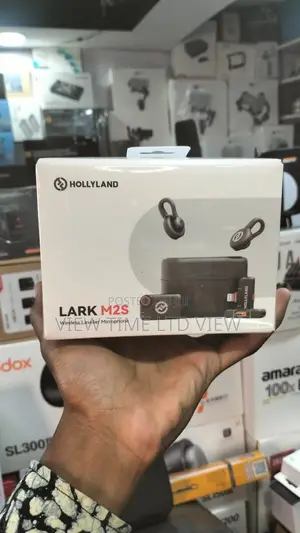 Hollyland Lark M2s Ultimate Combo 2 Person Wireless Mic