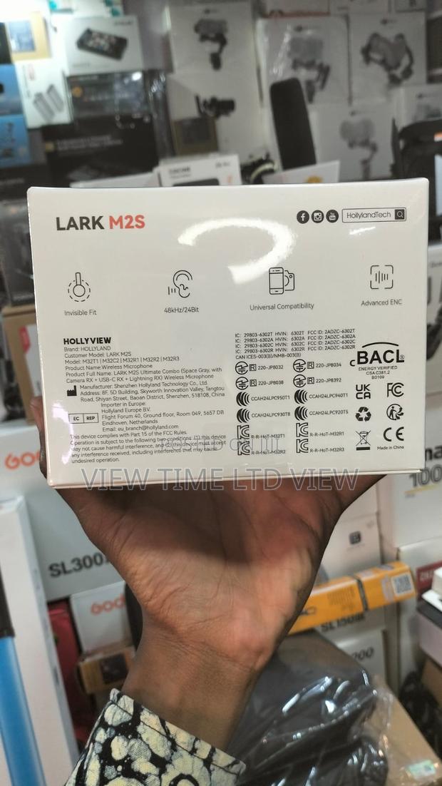 Hollyland Lark M2s Ultimate Combo 2 Person Wireless Mic - thumbnail 2