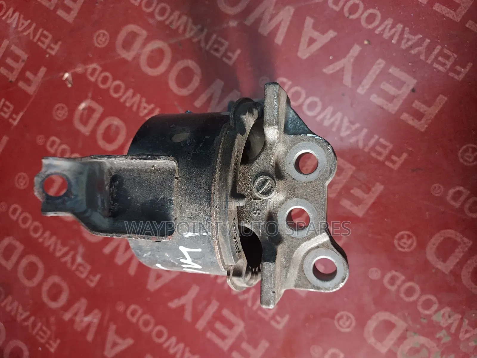 Engine Mount Nissan Dayz