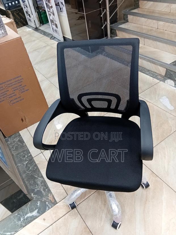 Swiftsit Fully Assembled Office Chair for Secretaries - main view