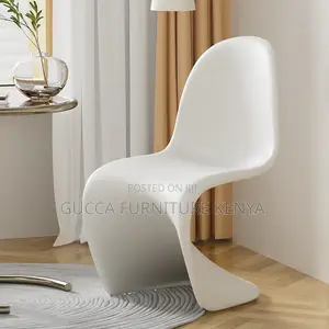 Home Chairs: Fashionable Casual Plastic Reception Chair