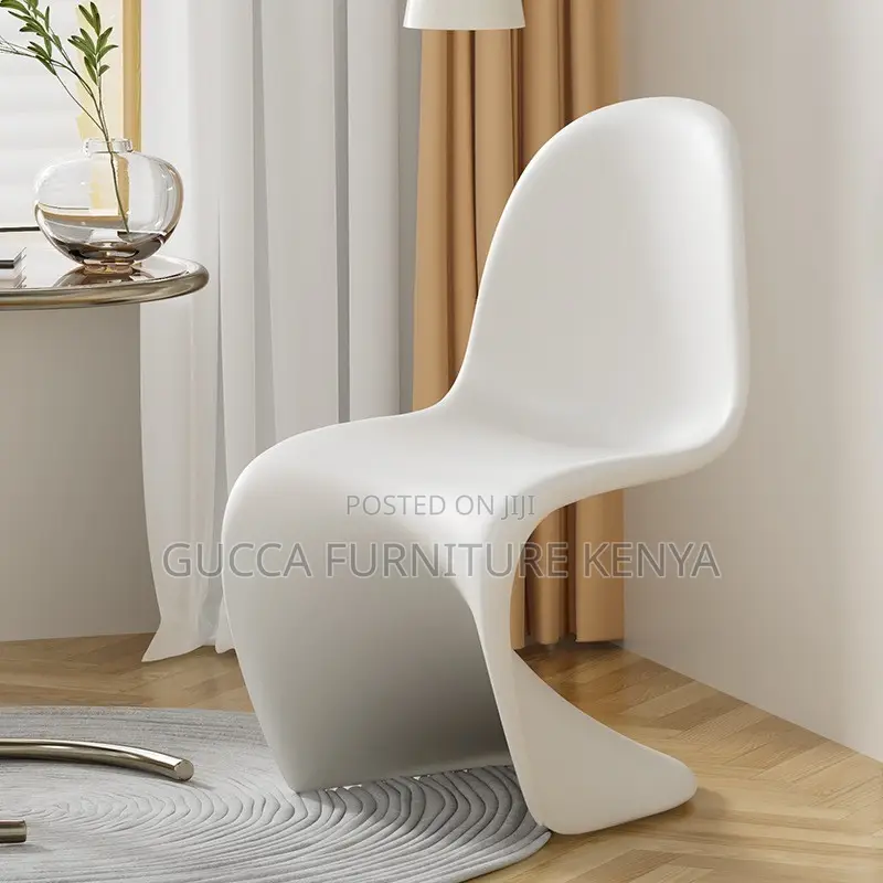 Home Chairs: Fashionable Casual Plastic Reception Chair