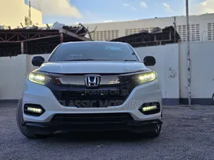 Honda Vezel 1.5 Hybrid 2WD 2019 White