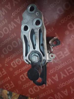 Engine Mount Demio 2012