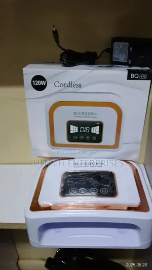 Rechargeable Nail Uv Lamp/ Cordless Nail Dryer Machine