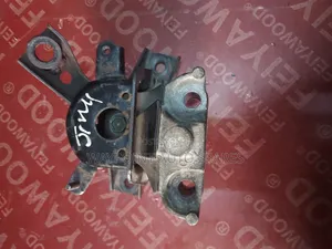 Engine Mount Vanguard